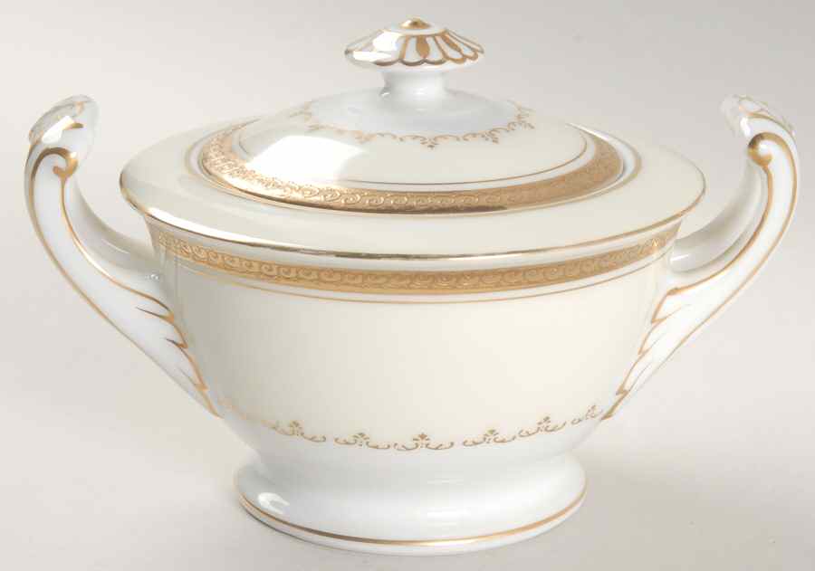 First Lady Sugar Bowl & Lid by Empress (Japan)-1