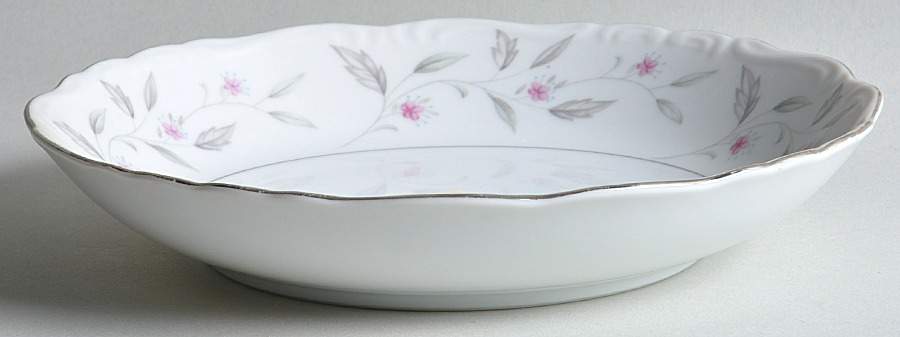 Garland Coupe Soup Bowl by Empress (Japan)-1