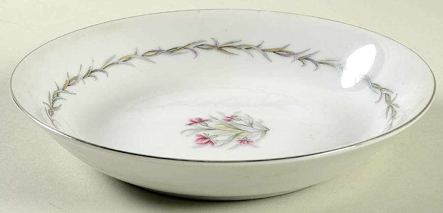 Garland Coupe Soup Bowl by Empress (Japan)-1