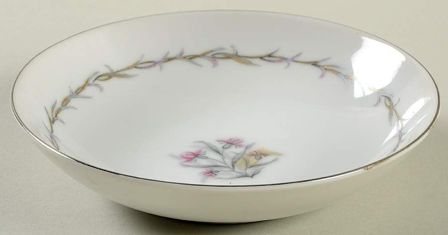 Garland Fruit/Dessert (Sauce) Bowl by Empress (Japan)-1