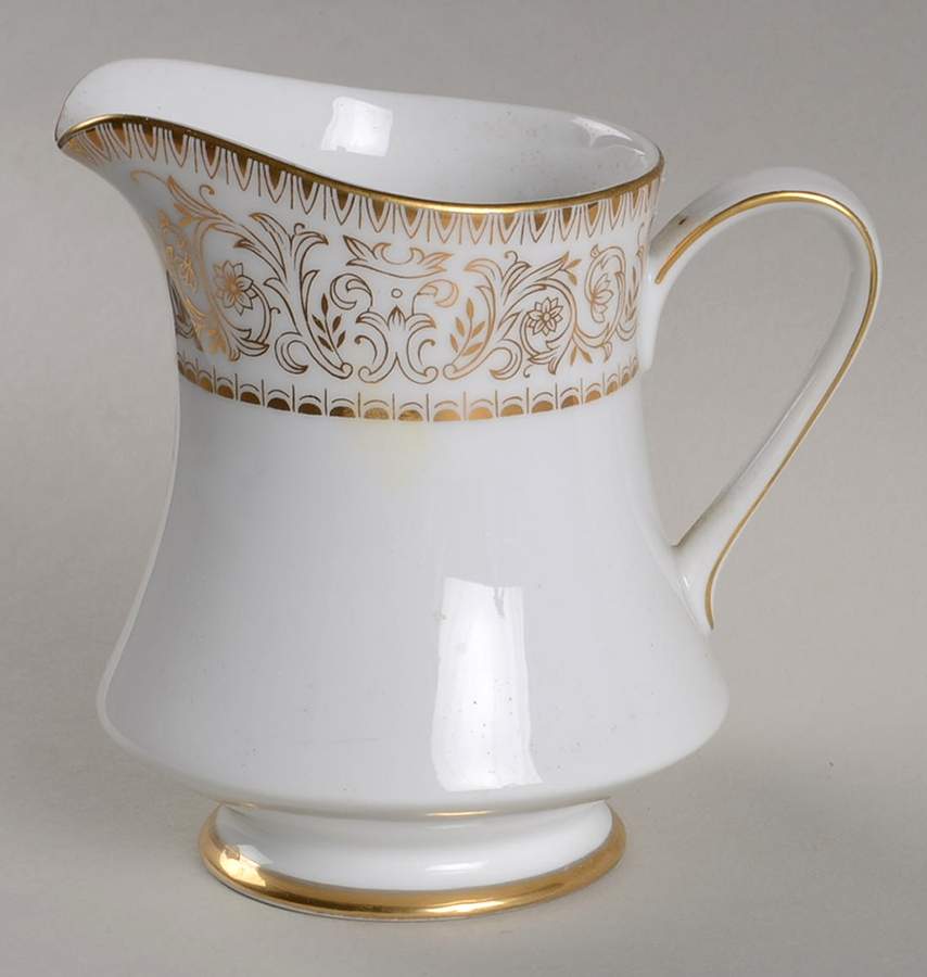 Gold Accent Creamer by Empress (Japan)-1