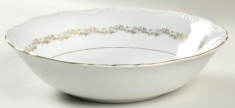 Golden Garland 9" Round Vegetable Bowl by Empress (Japan)-1