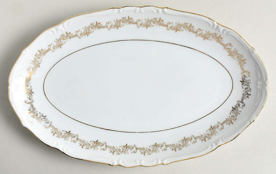 Golden Garland Underplate for Gravy Boat by Empress (Japan)-1