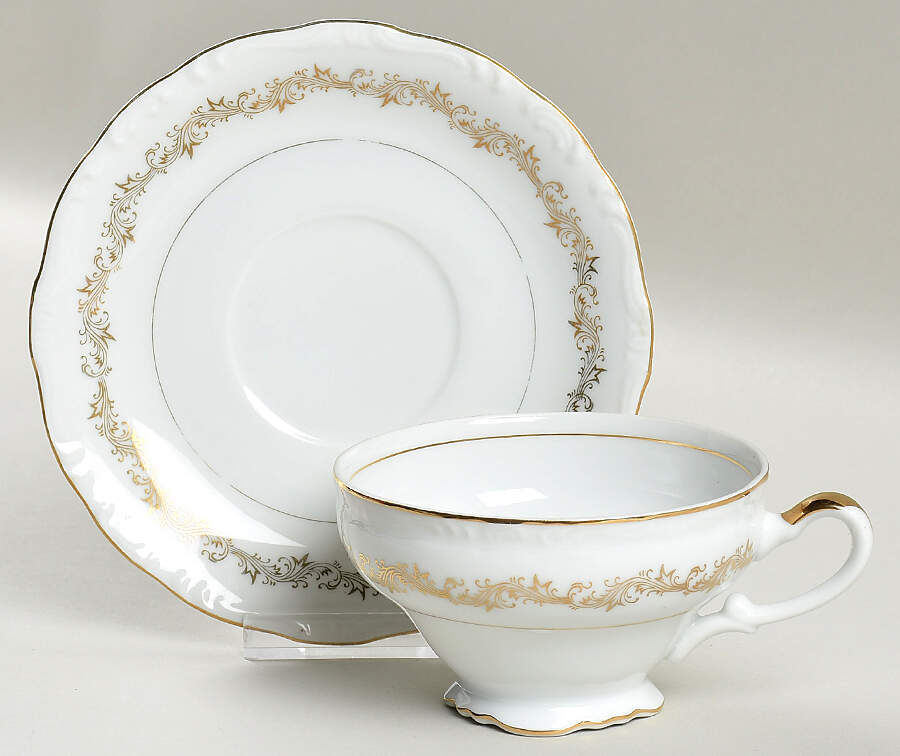 Golden Garland Footed Cup & Saucer Set by Empress (Japan)-1