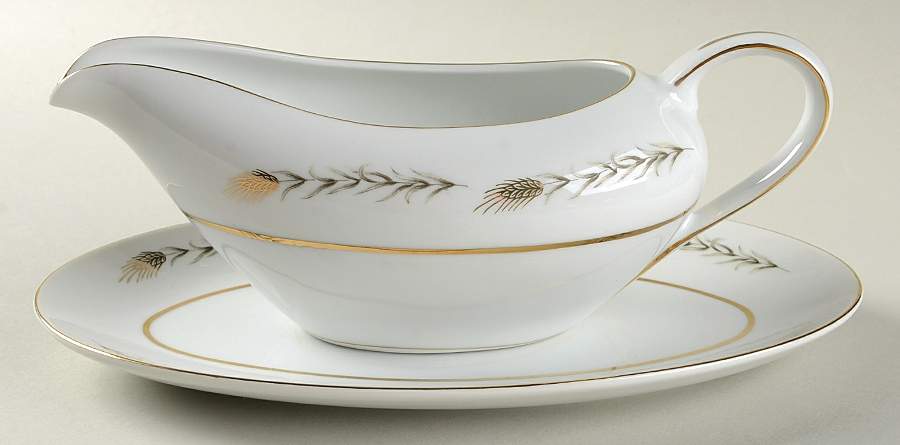 Grano Gravy Boat & Underplate by Empress (Japan)-1