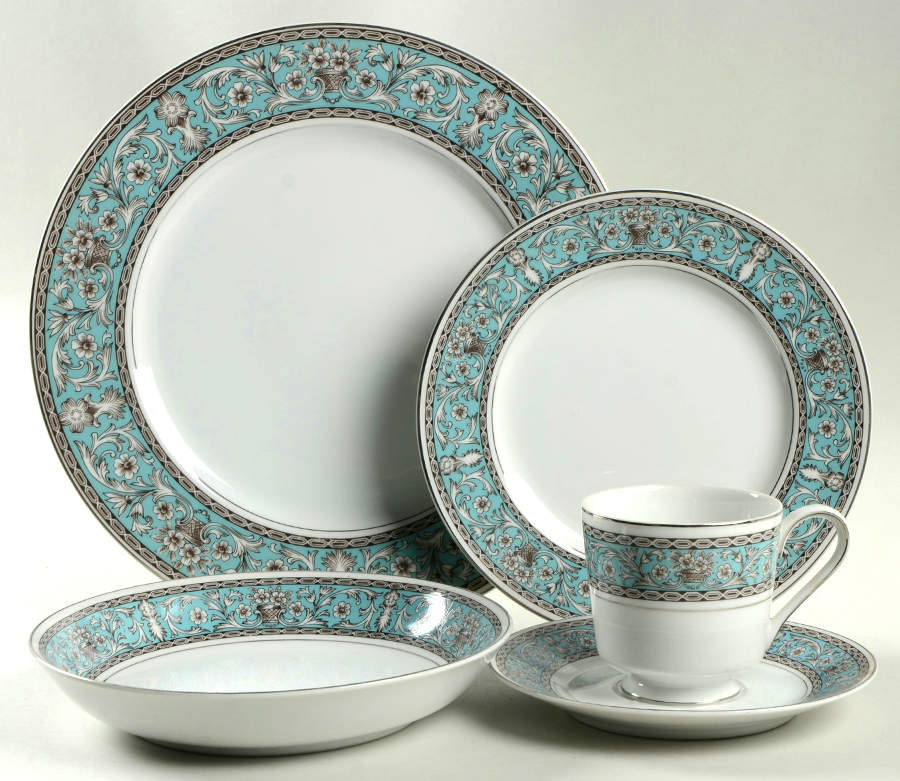 Lucinda (Turquoise Rim) 5 Piece Place Setting by Empress (Japan)-1