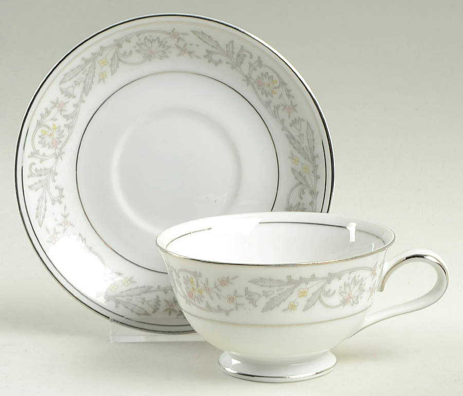 Majestic Footed Cup & Saucer Set by Empress (Japan)-1