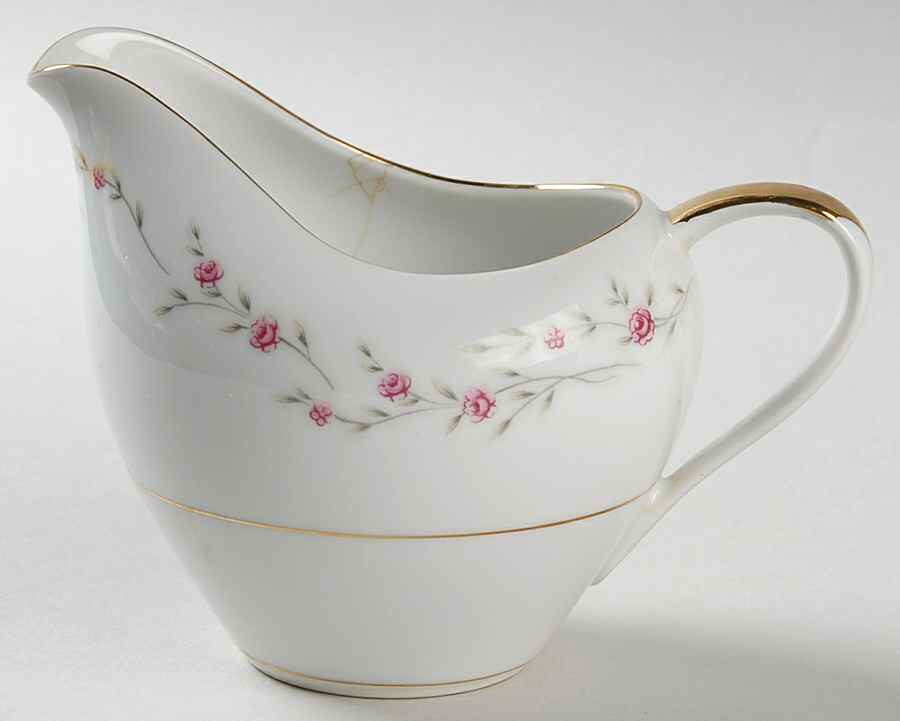 Prestige Creamer by Empress (Japan)-1
