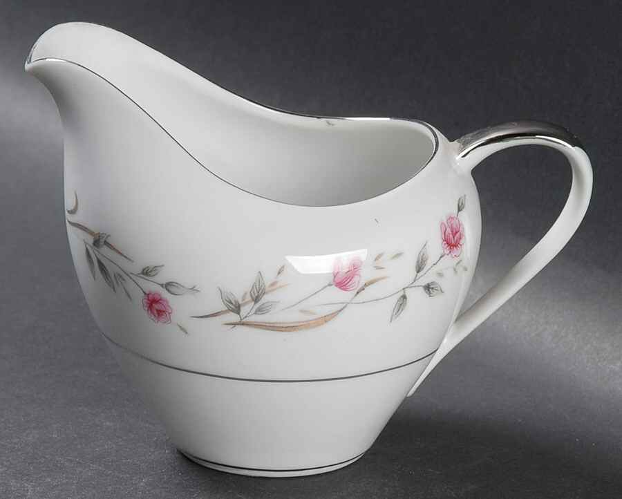 Rambling Rose Creamer by Empress (Japan)-1