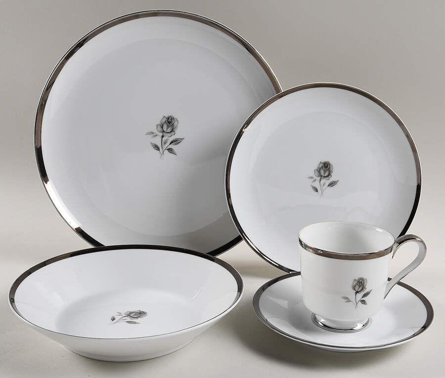 Rosemont 40 Piece Estate Set by Empress (Japan)-1