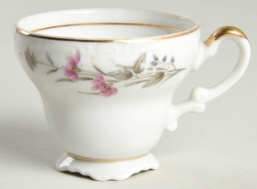Symphony Footed Demitasse Cup by Empress (Japan)-1