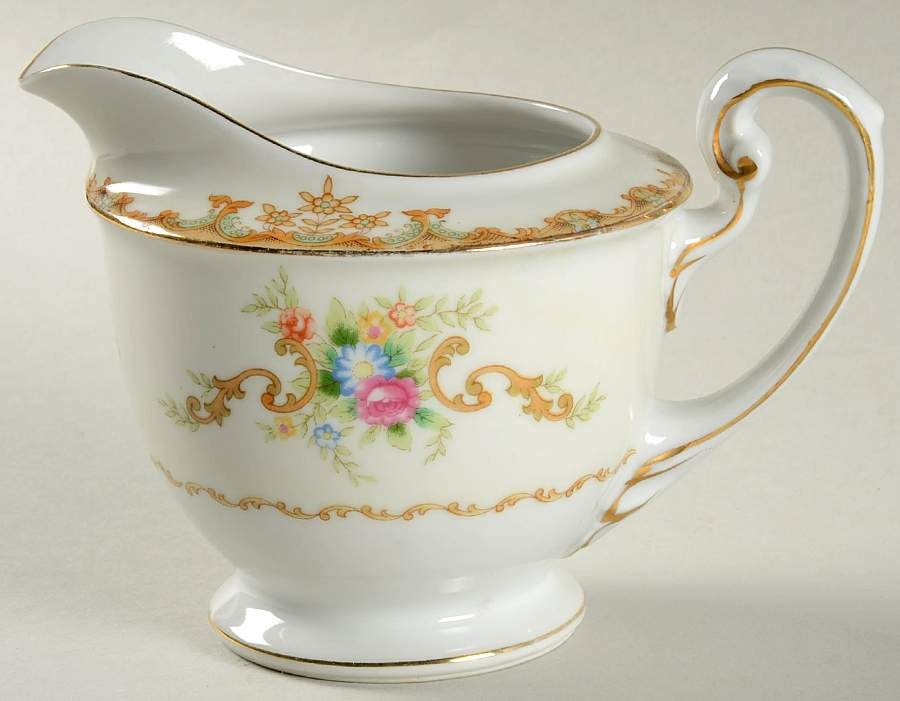 Windmere Creamer by Empress (Japan)-1