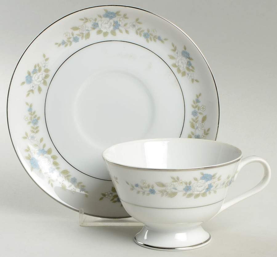 Yorkshire Footed Cup & Saucer Set by Enkore-1