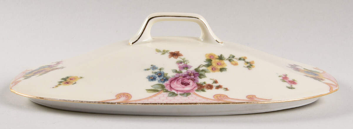 Bridal Rose (Cream Background) Lid for Oval Vegetable by Epiag-1
