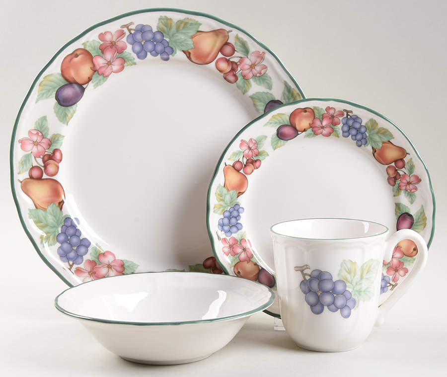 Market Day 4 Piece Place Setting by Epoch-1
