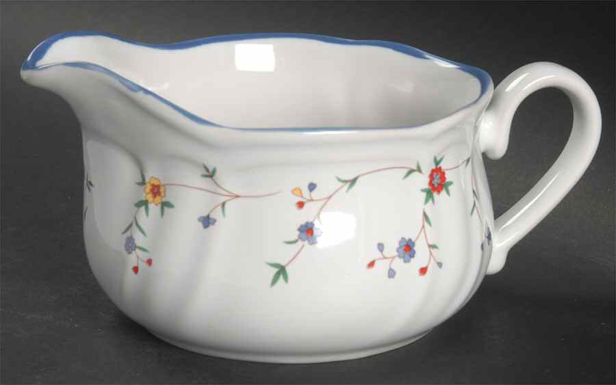 Oakbrook Gravy Boat by Epoch-1