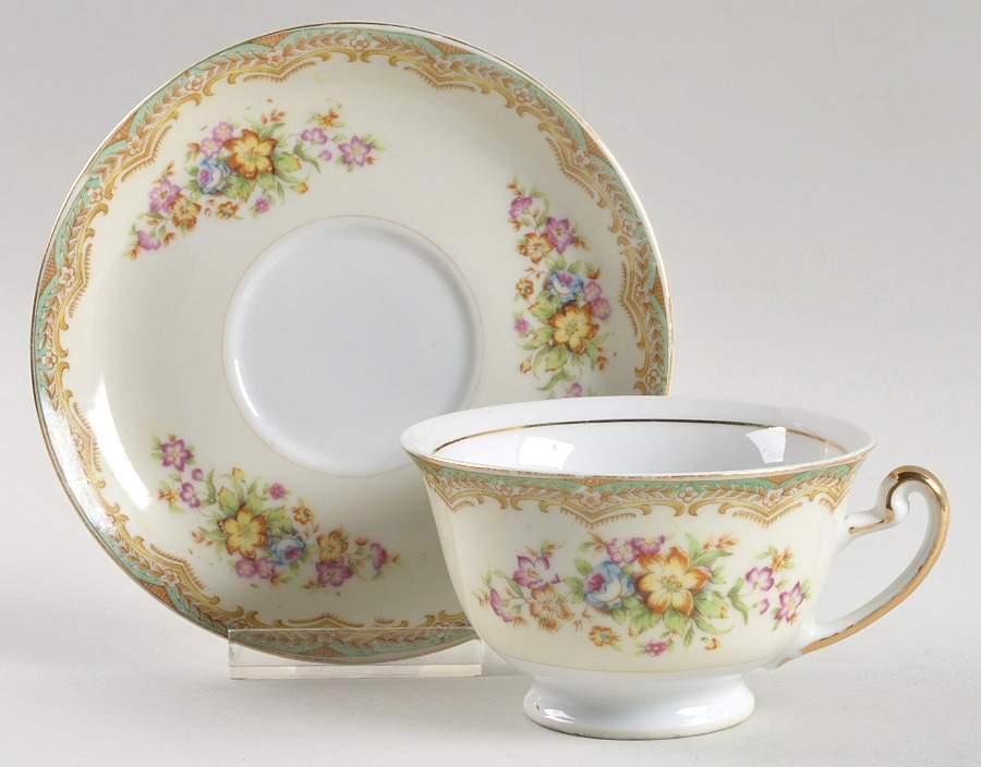 ESO6 Footed Cup & Saucer Set by ESCO (Japan)-1