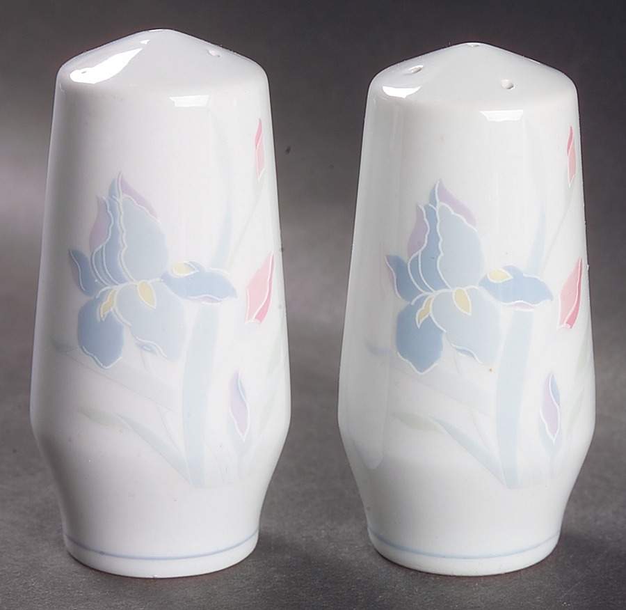 Iris Salt & Pepper Set by Excel-1