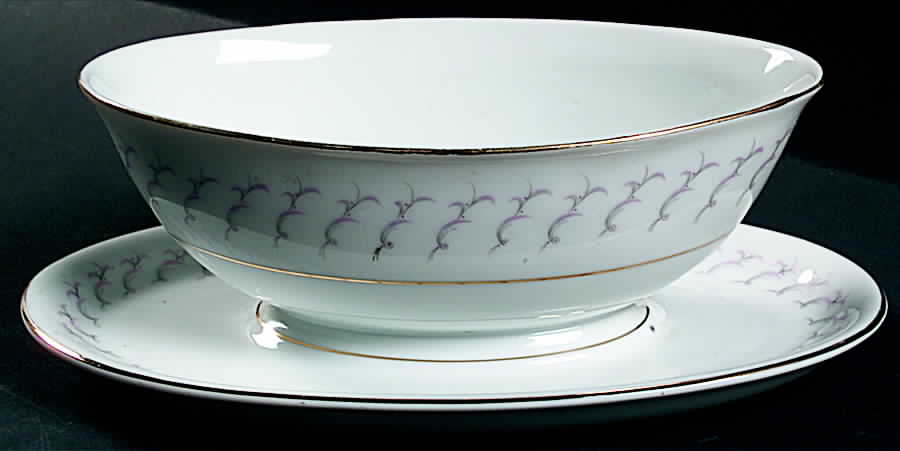 Sea Crest Gravy Boat with Attached Underplate by Empress (Japan)-1