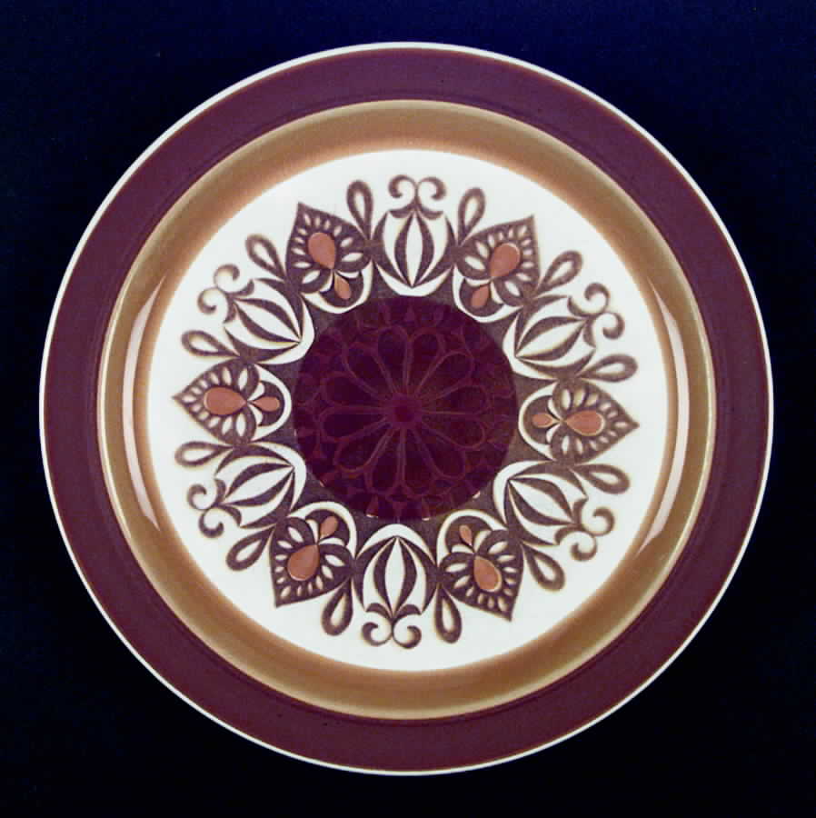 Majestic Dinner Plate by Electra (Japan)-1