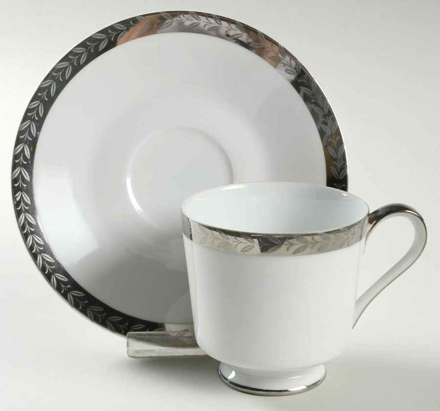 Monarch Footed Cup & Saucer Set by Empress (Japan)-1