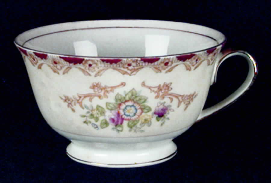 EMP50 Footed Cup by Empress (Japan)-1