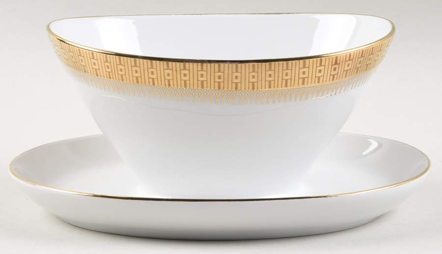 Gitty Gravy Boat with Attached Underplate by Eberthal-1