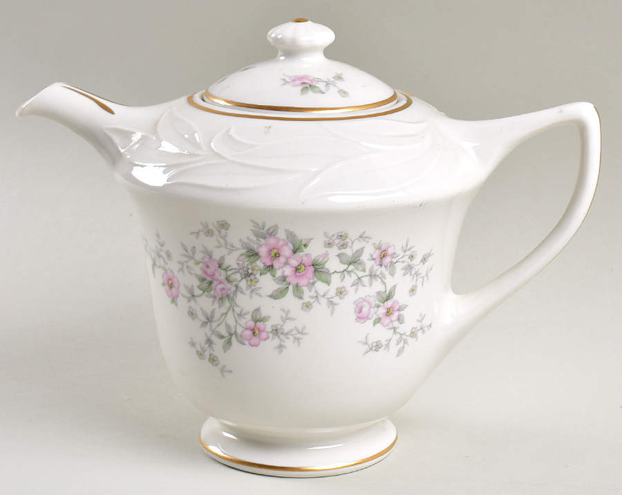 EMB54 Teapot & Lid by Embassy (American)-1