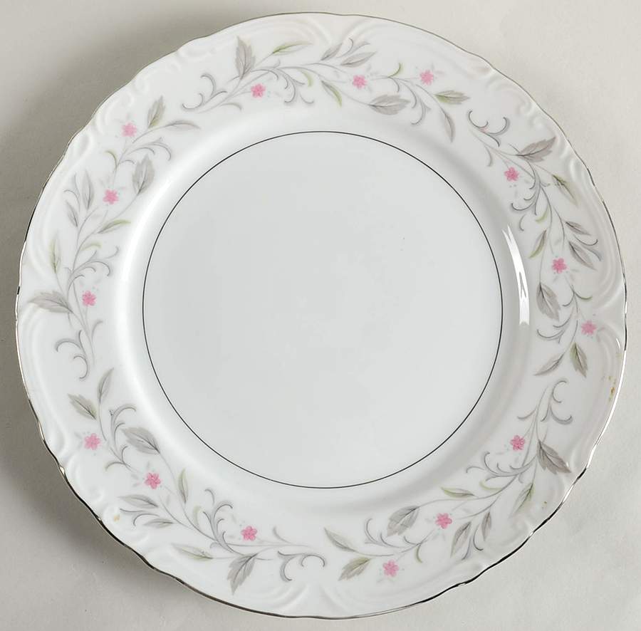Splendor Dinner Plate by Empress (Japan)-1