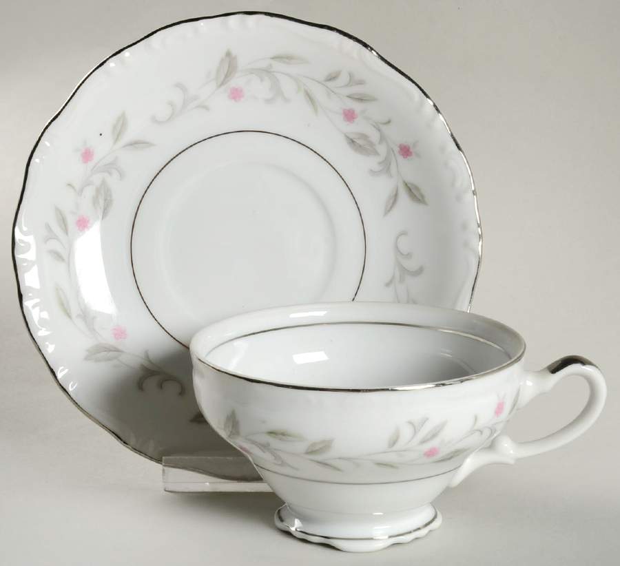 Splendor Footed Cup & Saucer Set by Empress (Japan)-1