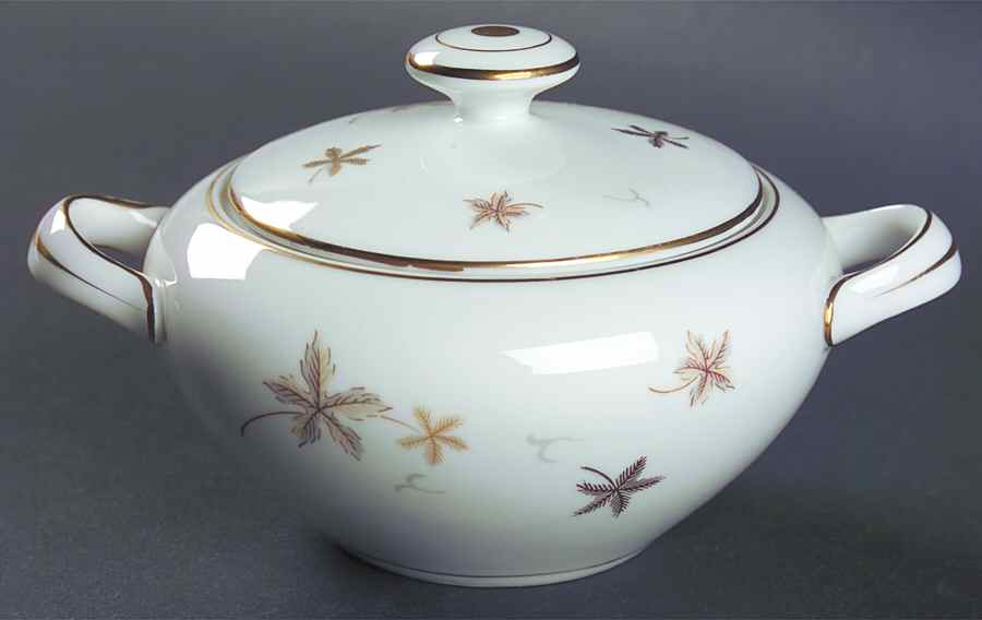 Maple Glow #1211 Sugar Bowl & Lid by Empress (Japan)-1