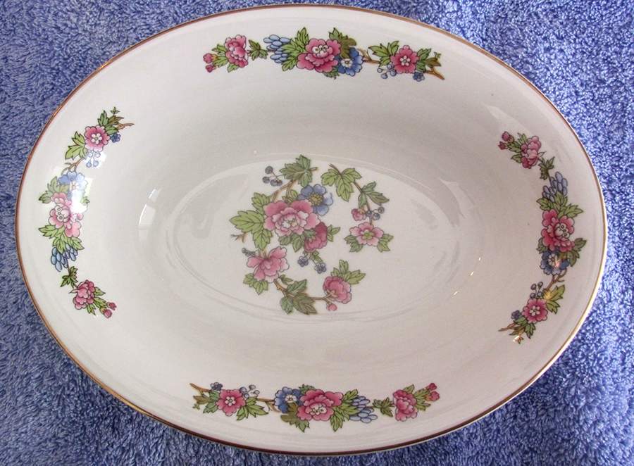 EMB59 10" Oval Vegetable Bowl by Embassy (American)-1