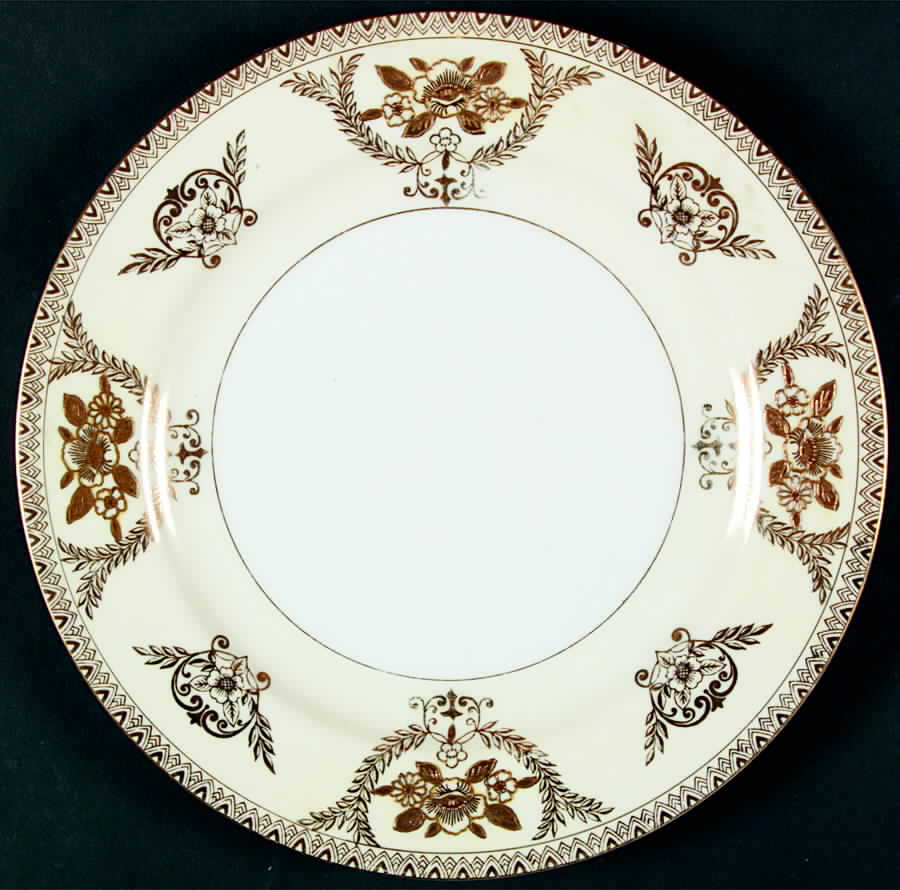 Coronation Dinner Plate by Empress (Japan)-1