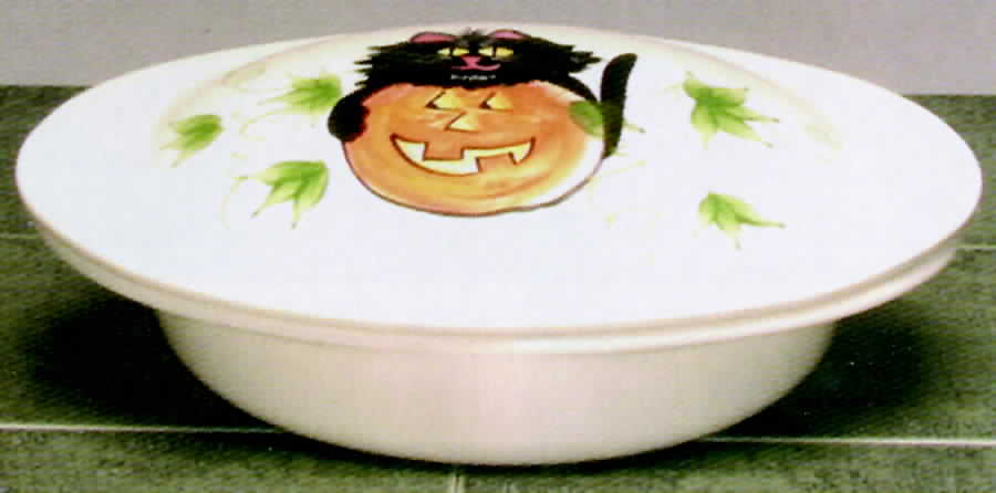 Halloween 2 Qt Round Covered Casserole by Emerson Creek Pottery-1