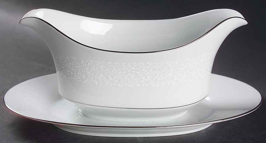 Whitehall Gravy Boat with Attached Underplate by Empress (Japan)-1