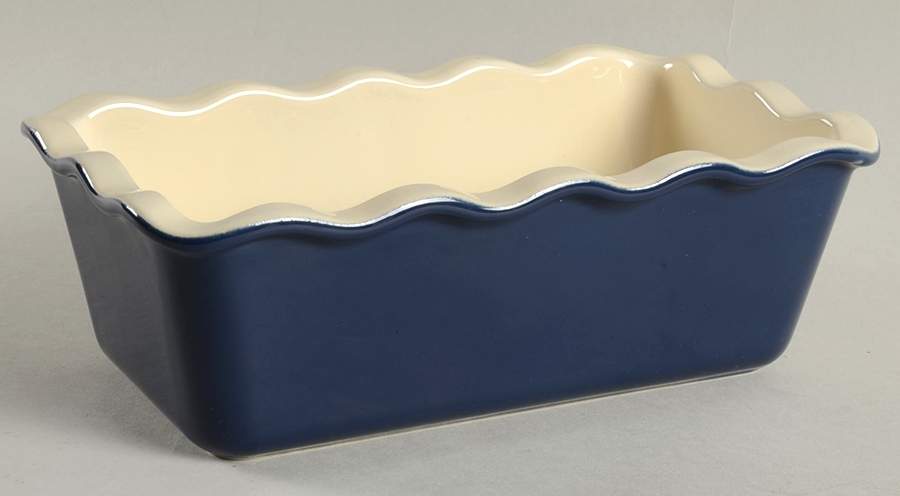 Le Potier Blue (Lavande) Loaf Pan by Emile Henry-1