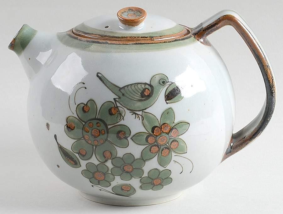 El Palomar Green Teapot & Lid by Ken Edwards Pottery-1