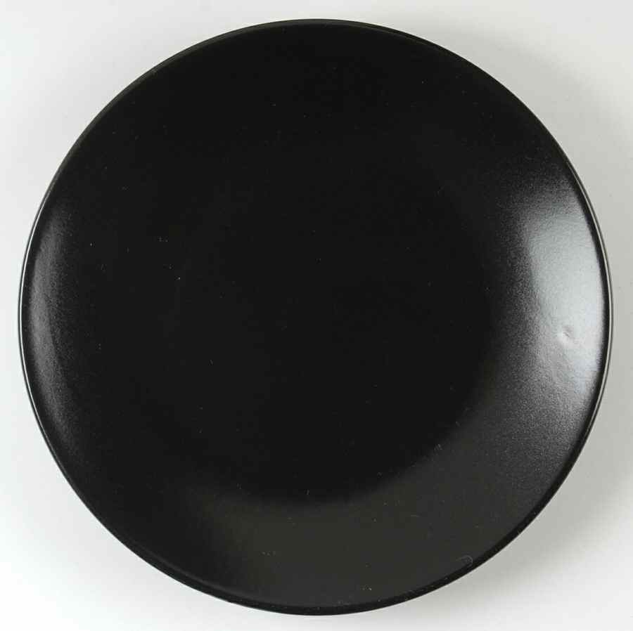 Trilogy Black Salad Plate by Essence-1