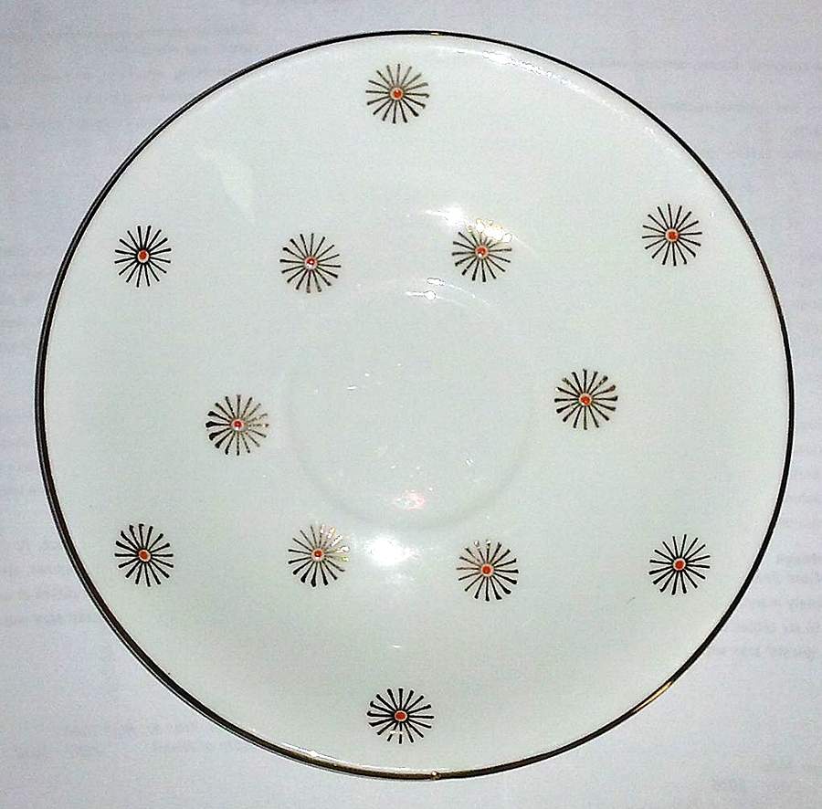 EZC3 Saucer by English Castle-1