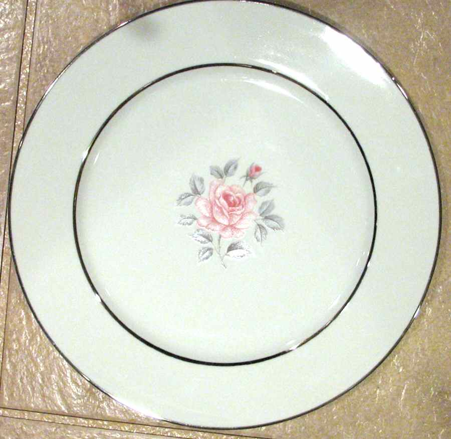 Pasadena Dinner Plate by Empress (Japan)-1