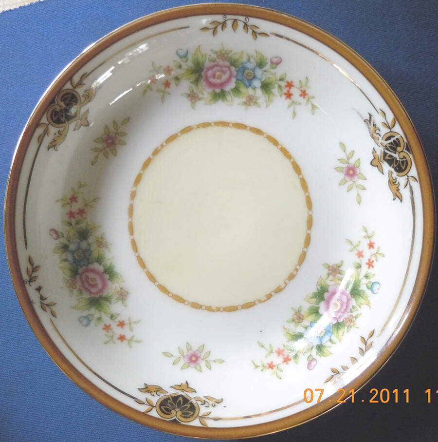 EMP119 Bread & Butter Plate by Empress (Japan)-1