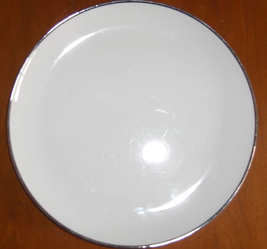 Platina Dinner Plate by Empress (Japan)-1