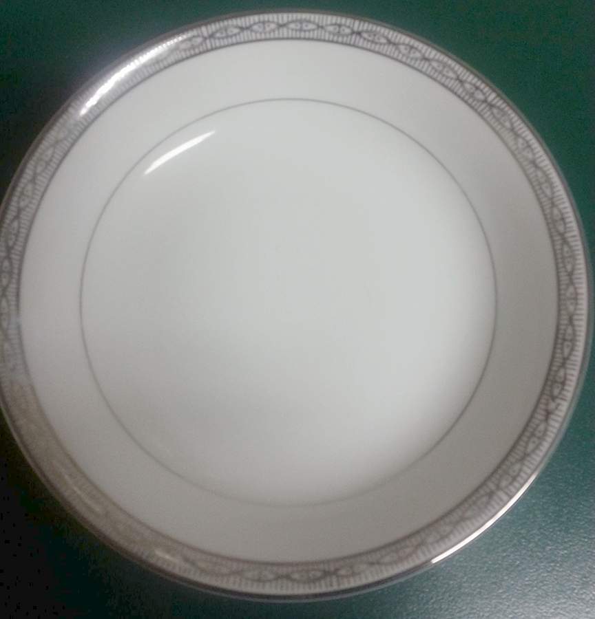 Classic Dinner Plate by Empress (Japan)-1