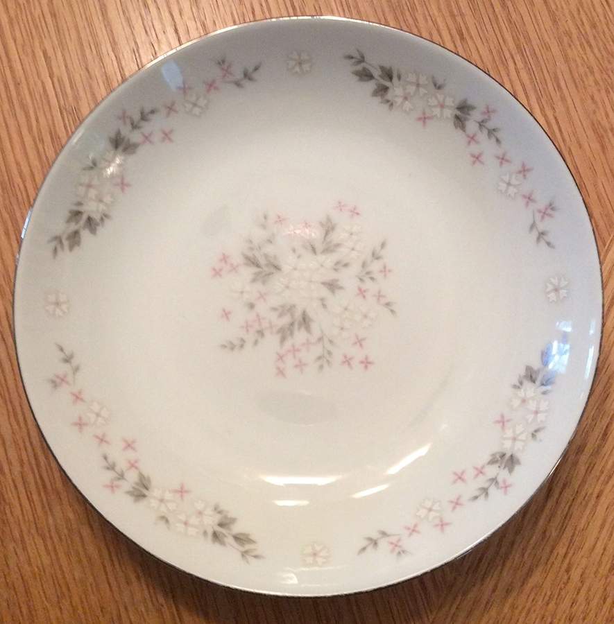 Pasorale Dinner Plate by Empress (Japan)-1