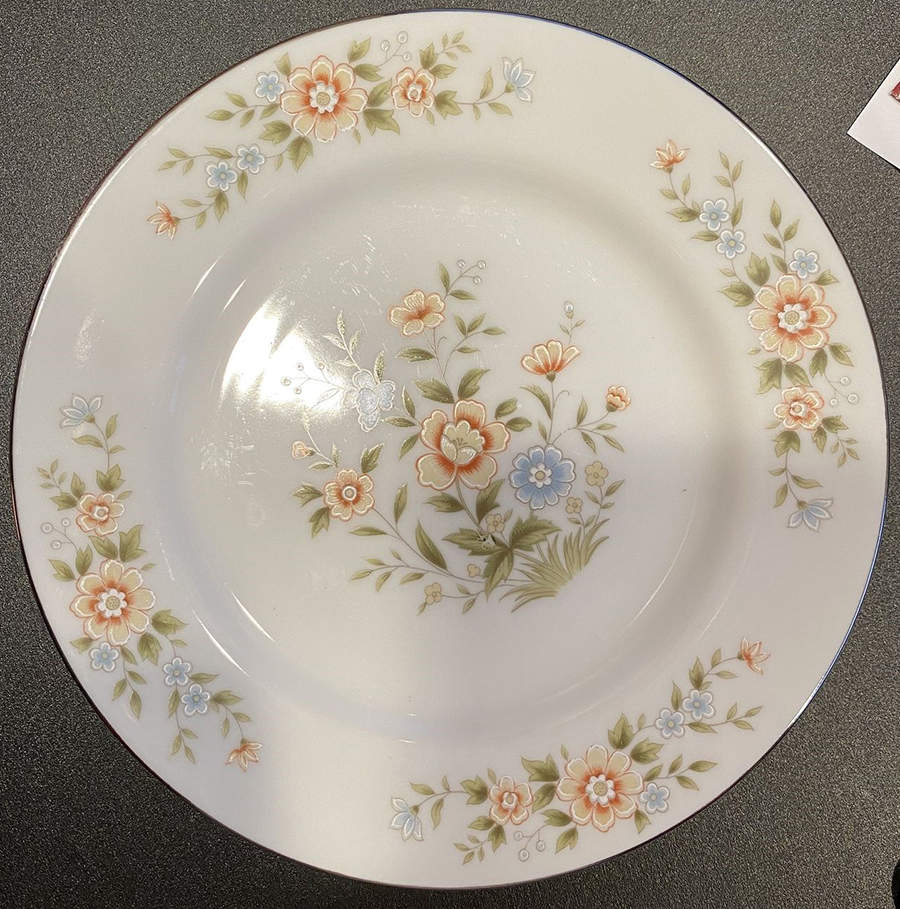 Doral Dinner Plate by Empress (Japan)-1