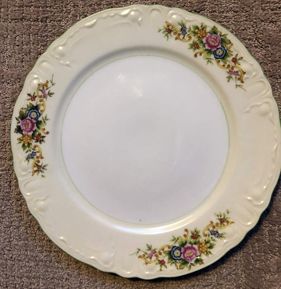 EMJ120 Dinner Plate by Embassy (Japan)-1