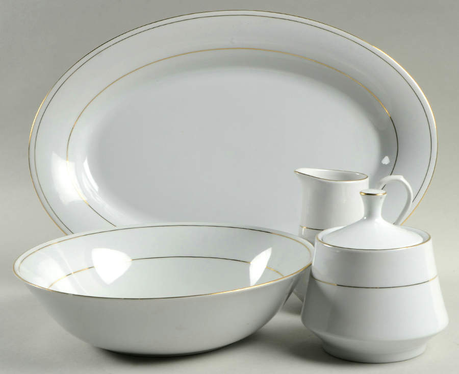 Classic Gold (Coupe, Gold Trim&Rings) 5 Piece Hostess Set by Fairfield-1
