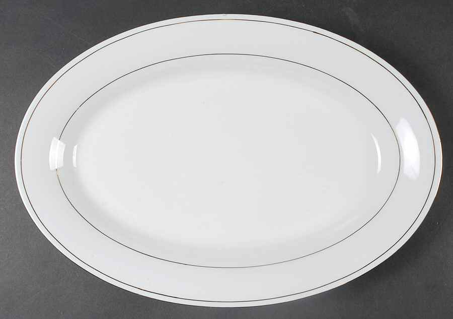 Classic Gold (Coupe, Gold Trim&Rings) 14" Oval Serving Platter by Fairfield-1
