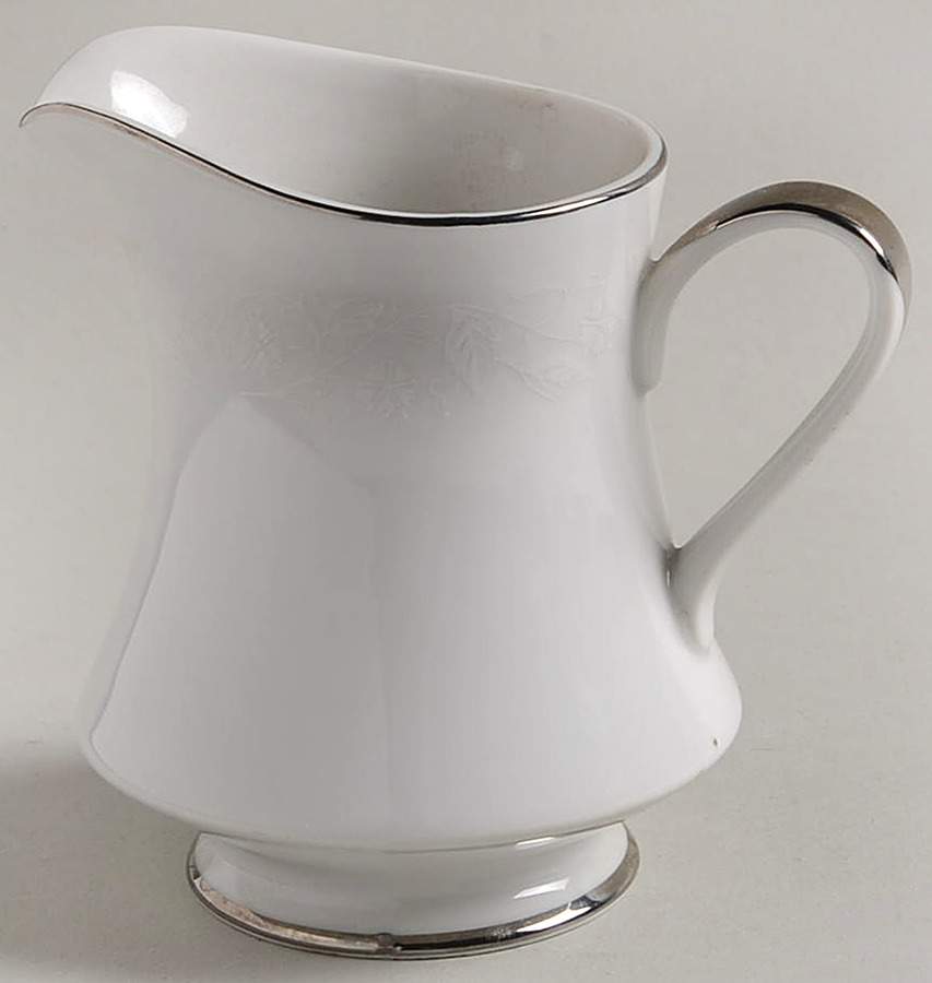 English Creamer by Fashion Manor-1