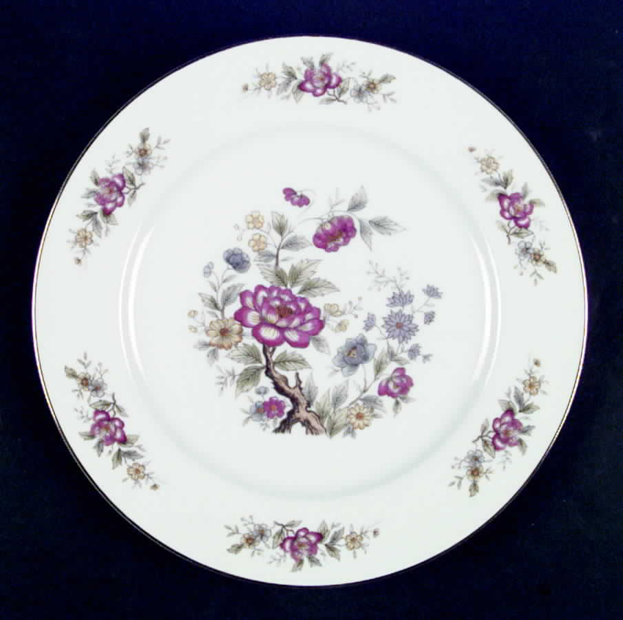 Wood Flower Dinner Plate by Fashion Manor-1